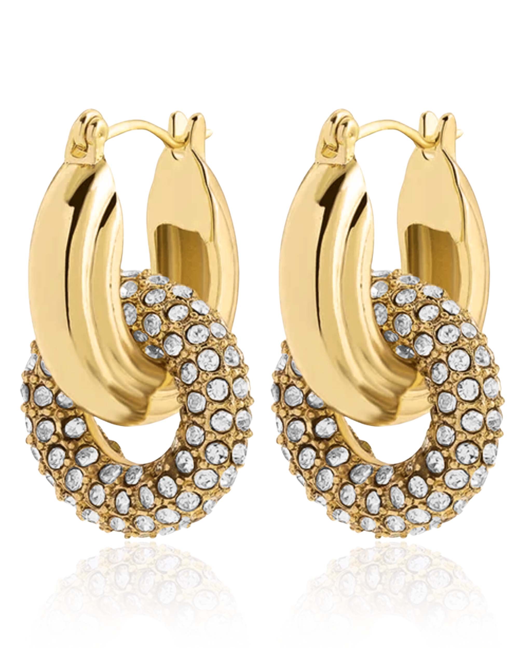 Manhattan Chunky Interlocking Double Hoop Earrings