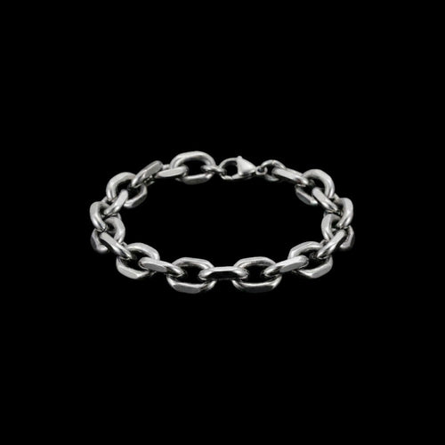 10mm cable stainless steel bracelet on a black background