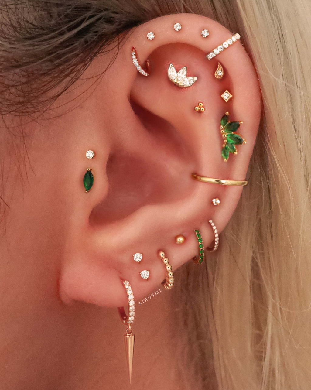 Bonbon Crystal Bezel Threaded 14K Gold Earring Stud